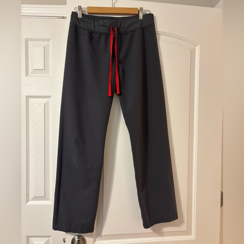 Figs high waisted Livingston basic scrub pants - size small petite charcoal